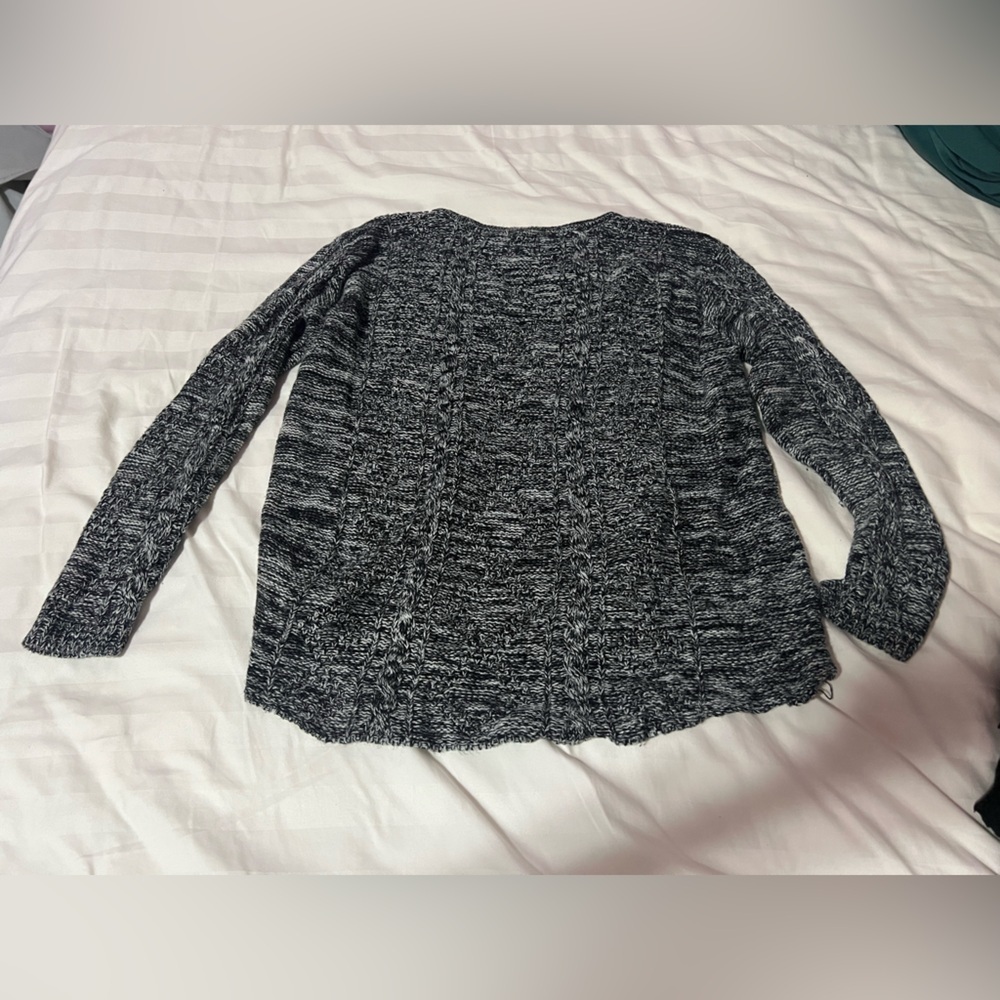 Forever 21 hi low sweater duo - Picture 3 of 4